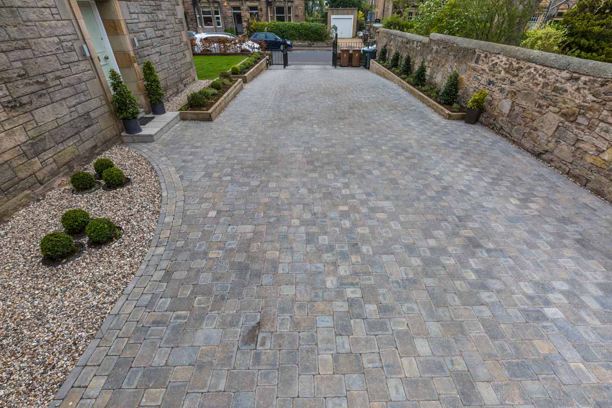 Driveway by Stow Construction & Landscaping 02